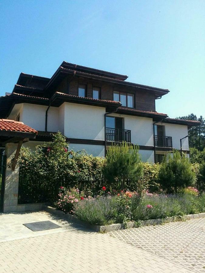 Limani Guest House โซโซโปล ภายนอก รูปภาพ